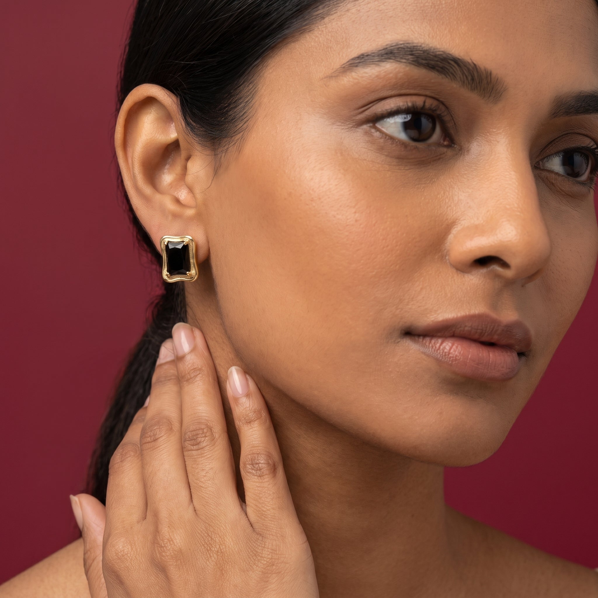 The Rectangular Onyx Stud Earrings
